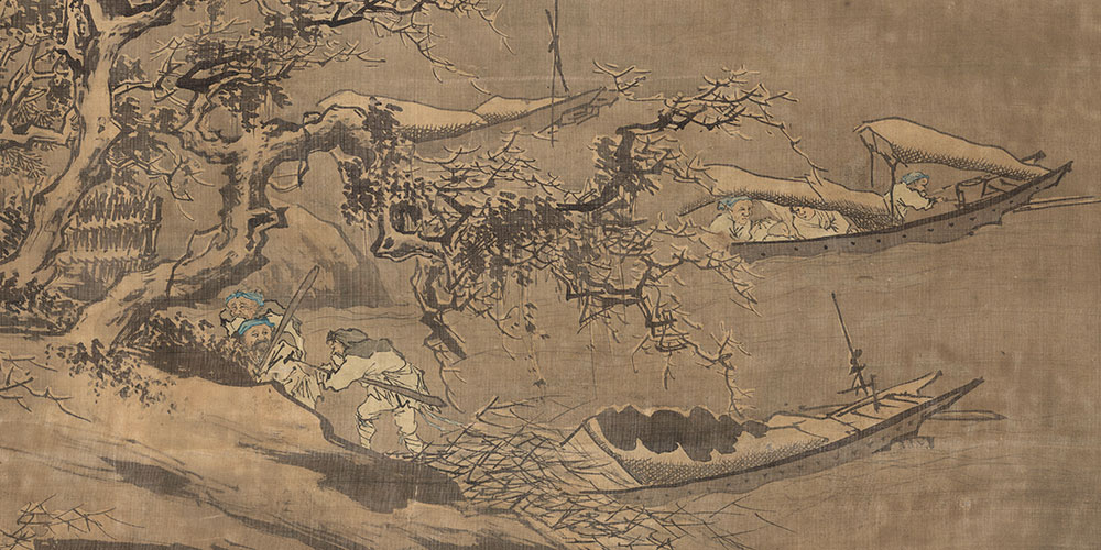 绕池闲步看鱼游，正值儿童弄钓舟。