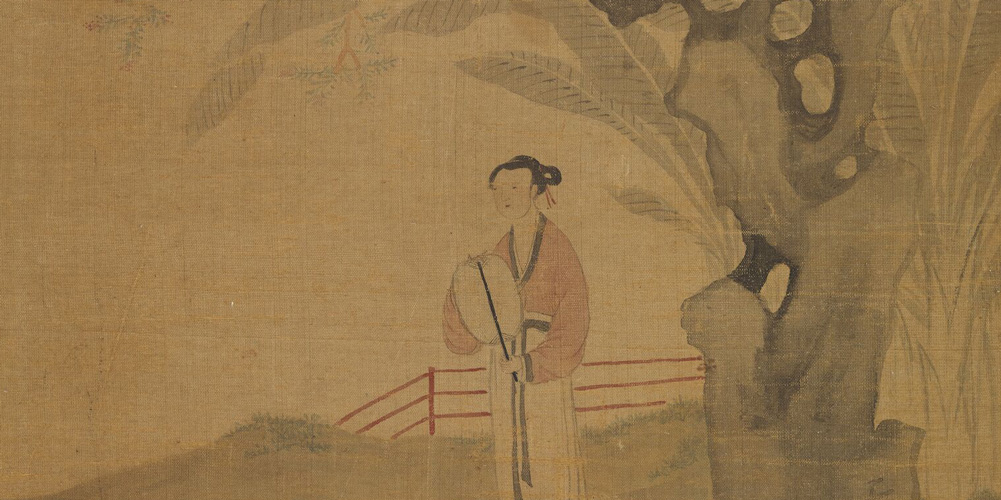 朝来嗔寂寞，不肯试新衣。